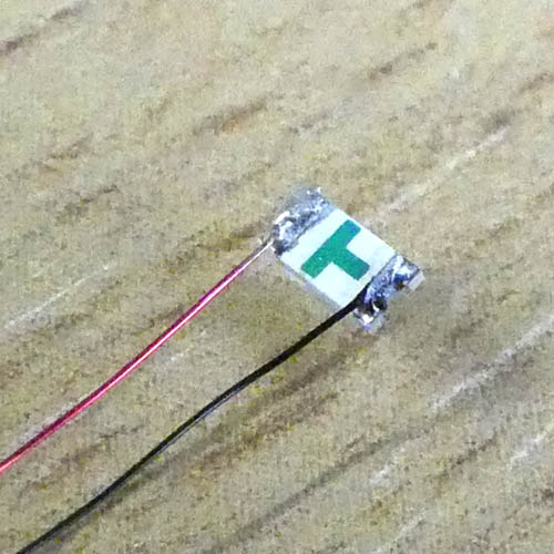 SMD LED fertig verlötet mit Lackdraht
