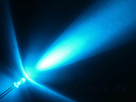 Neue Spezialfarbe bei den 5mm LEDs - Eisblau - Neue Spezialfarbe bei den 5mm LEDs - Eisblau
