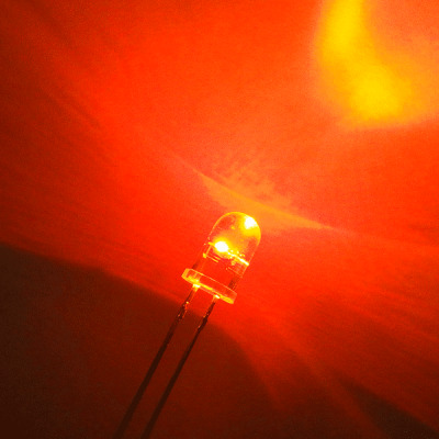 5mm Blink LEDs in schnellem Strobo-Licht - 5mm Blink LEDs in schnellem Strobo-Licht