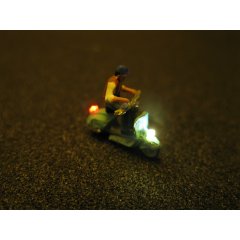 Modell Figur Motorroller Fahrer (Mann) LED Beleuchtung N