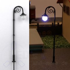 Nostalgische Laterne Straßenlampe Bogen LED weiß 1-armig