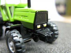 Modell Figur Traktor Deutz Fahr Trecker LED Beleuchtung...