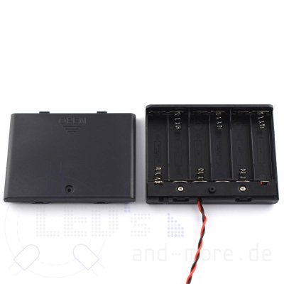Batteriefach für 6 x Mignon (AA) mit Schalter und Kabel