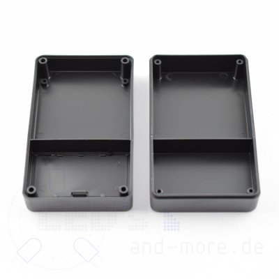 Kunststoff Box Gehäuse schwarz 123 x 72 x 39mm Fach für 4x Mignon