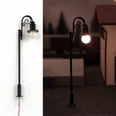 Nostalgische Laterne Straßenlampe LED warmweiß 1-armig im Jugendstil