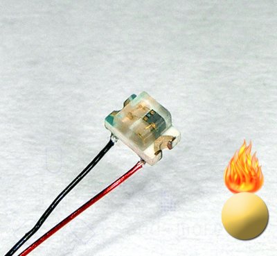 0805 Flacker SMD LED Warm Weiß 450 mcd, 120° Candle Light mit Lackdraht