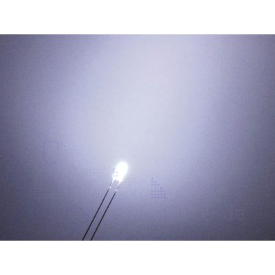 3mm Blink LED Weiß diffus 3000mcd 60° selbstblinkend 1,8-2,3Hz