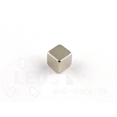 Magnet Würfel 4 x 4 x 4 mm vernickelt, 500g, N42 Neodym