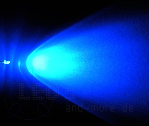 klares Ultrahelles 3mm LED Blau 5000 mcd 30°, 0,35 €